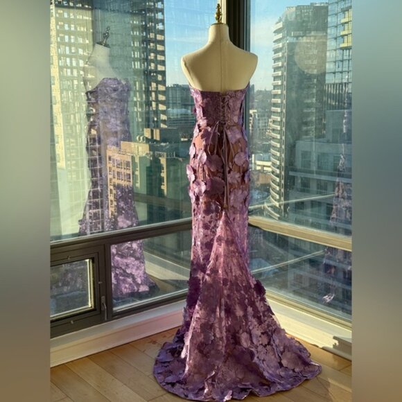🆕 BRONX & BANCO 🧿 NWOT Jasmine Floral-Appliqued Gown, Lilac - Sz M US 6 - Picture 8 of 16